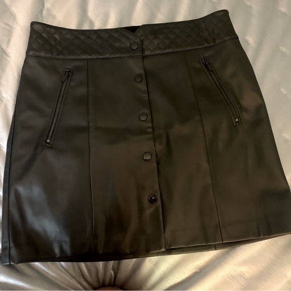 Karl Lagerfeld Faux Leather Skirt - Picture 3 of 6